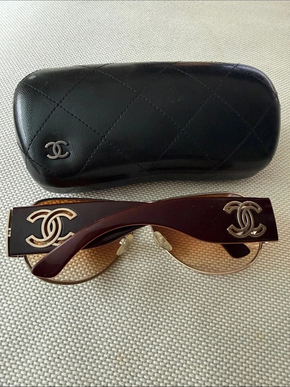 CHANEL Brown Gradient Aviator Sunglasses with Black Quilted Case